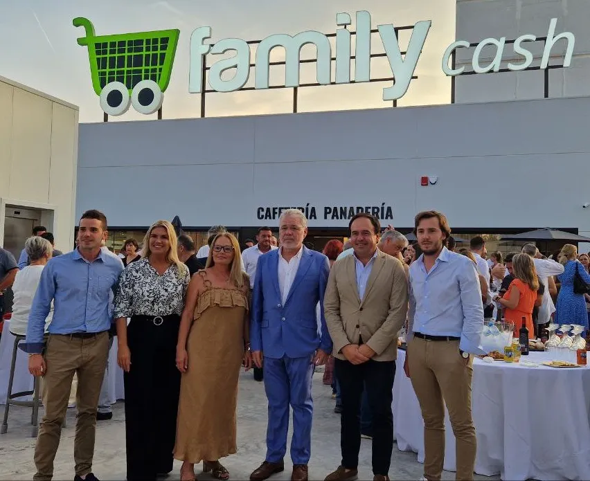 family cash inauguración